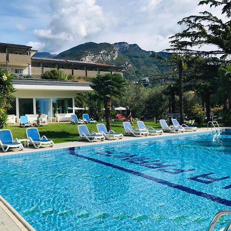 Villa Franca Nago-Torbole Exterior photo