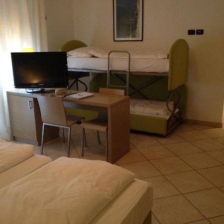 Villa Franca Nago-Torbole Room photo
