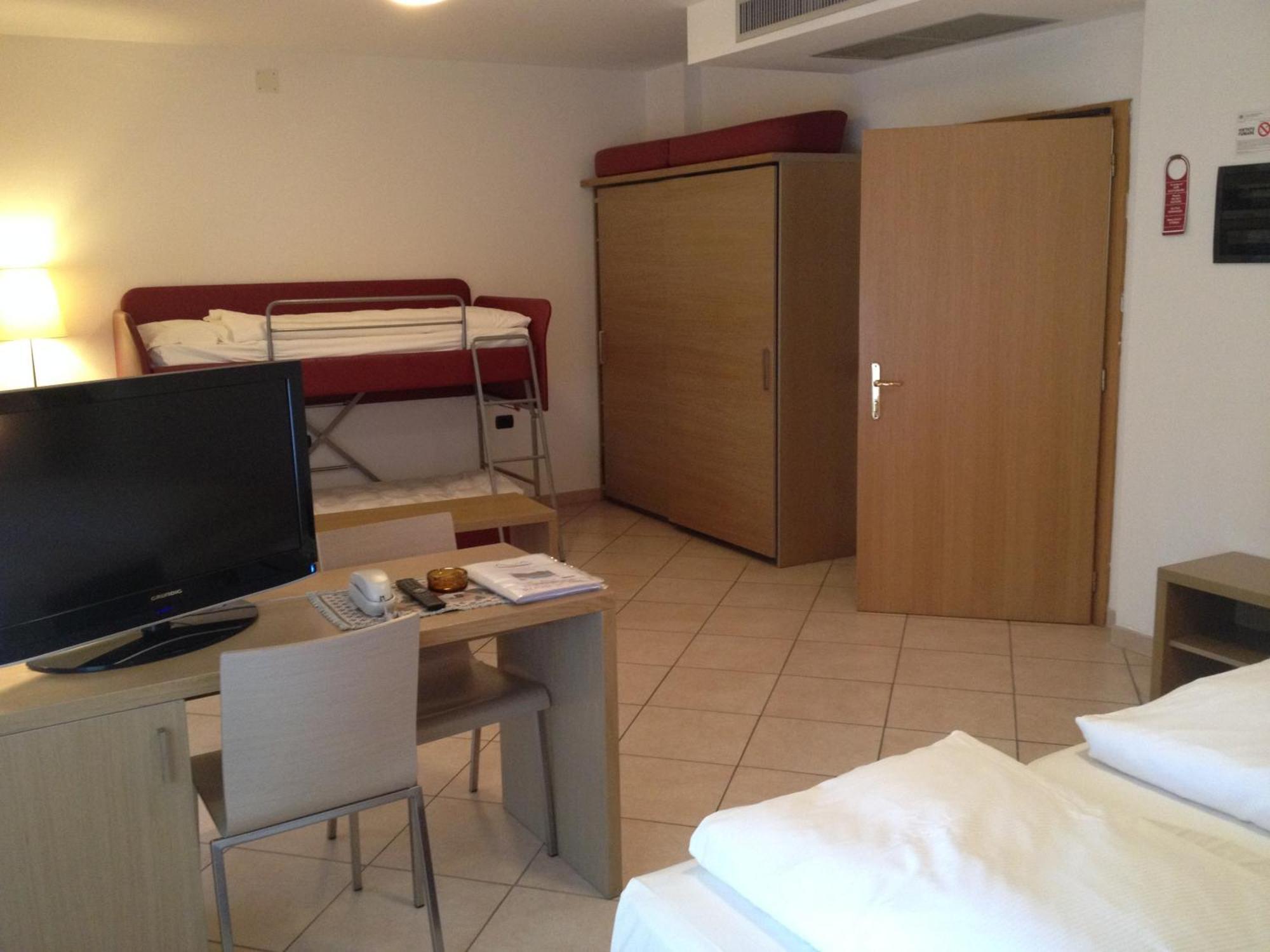 Villa Franca Nago-Torbole Room photo