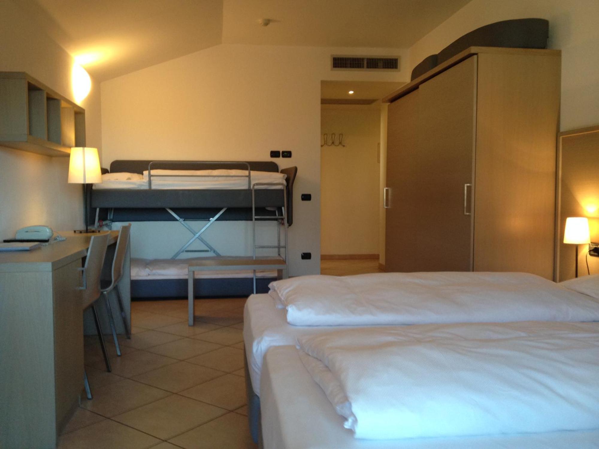 Villa Franca Nago-Torbole Room photo